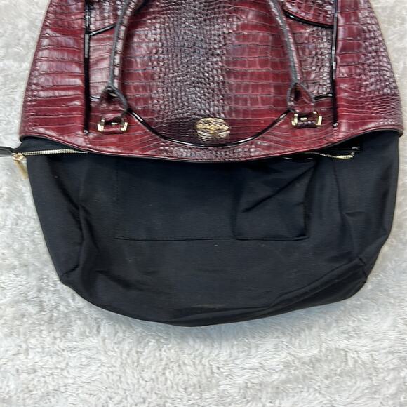 Stauer oxblood faux leather croc embossed alligator shoulder bag - Picture 10 of 11